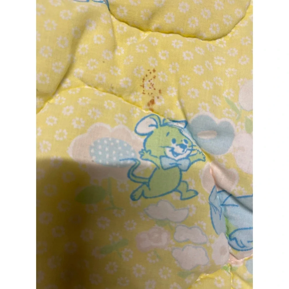 Vintage 1979 Hanna-Barbera Yogi Bear Pebbles Baby Quilt Blanket Yellow Pastel